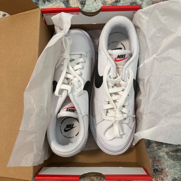 Nike Court Legacy Lift Platform Sneaker Size 7 - Picture 4 of 6